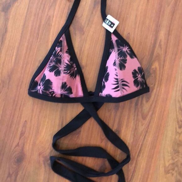 NWT Victoria’s Secret PINK Rose pink, and black strap. Floral bathing suit top - Picture 1 of 4